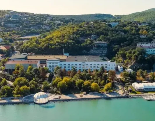 Абрау-Дюрсо